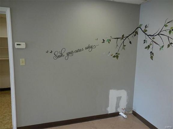 5th image of 111 Circle Dr