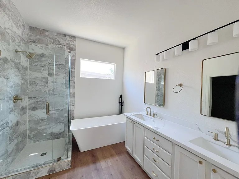 10233 Stathos Dr — Photo 14