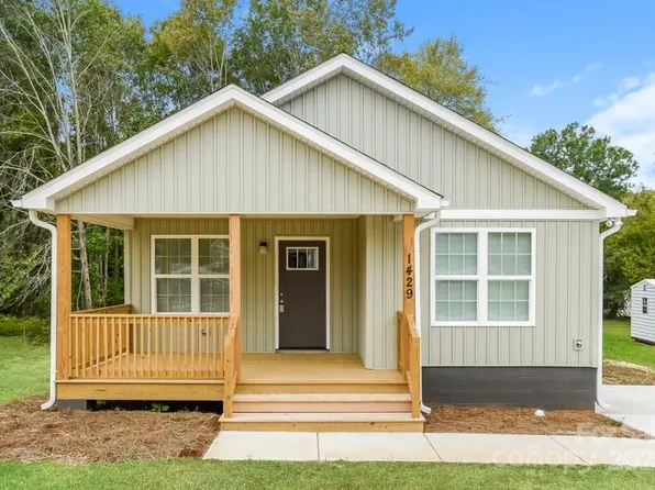 1429 Edgewood Dr, Rock Hill, SC 29730