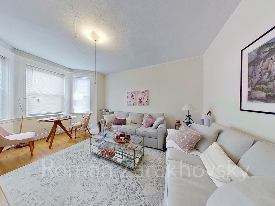 1st image of 4 Ayr Rd APT 34