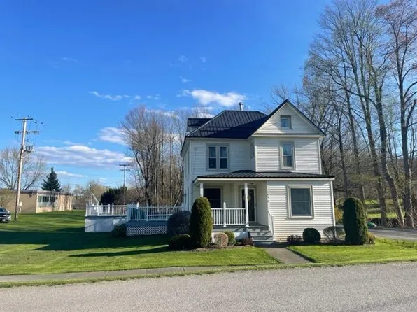103 School St, Sugar Grove, PA 16350