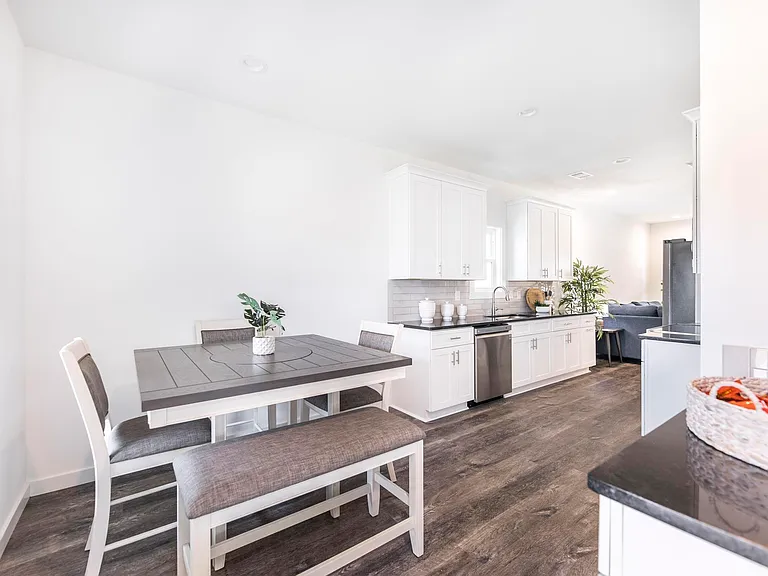106 Leisure Pointe Cv — Photo 13