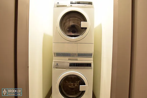 Rented by null | media 26