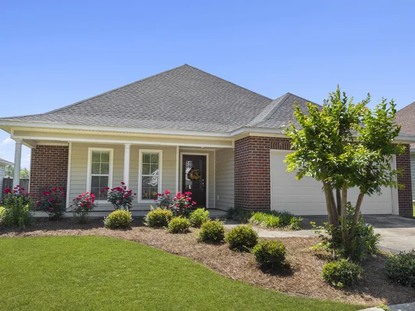 22 Montrose Ct, Hattiesburg, MS 39402
