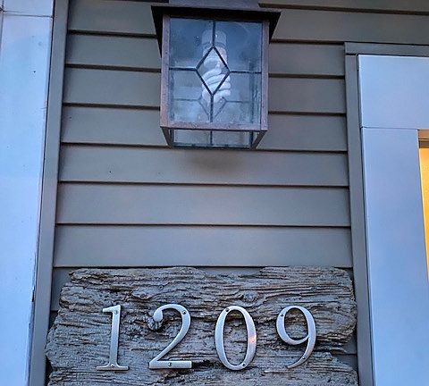 2nd image of 1209 E Missouri St