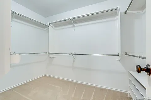 8102 Rosespur Park — Photo 20