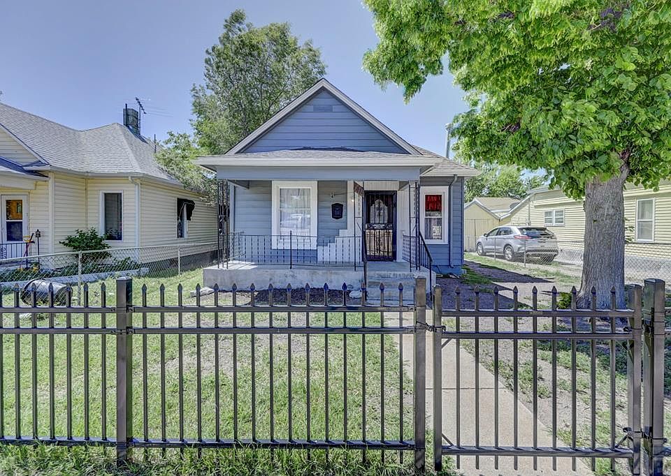 1st image of 1414 E 8th St