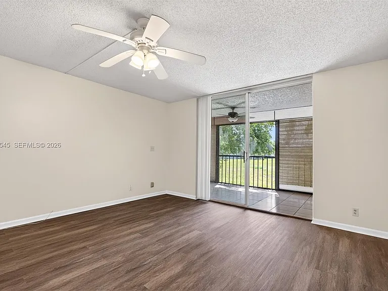 357 N Rock Island Rd #207 — Photo 17