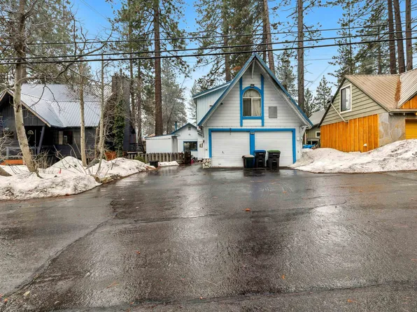 13331 Moraine Rd, Truckee, CA 96161