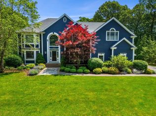45 Thistle Rd, North Andover, MA 01845