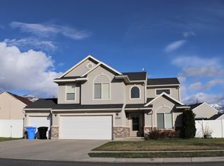 2236 N 880 W, West Bountiful, UT 84087