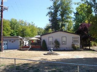 3041 Roberts Creek Rd, Roseburg, OR 97470