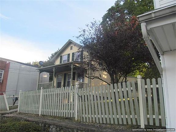 5th image of 220 N Main St