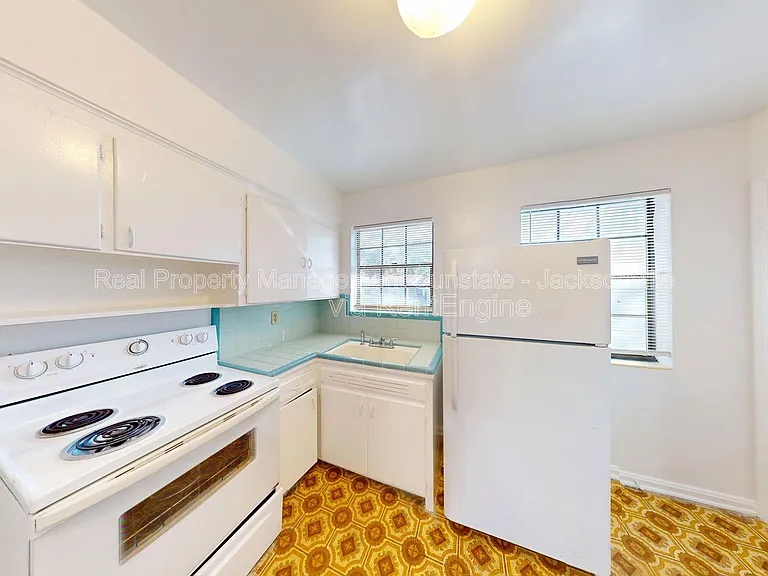 3126 Belden Cir #3 — Photo 5