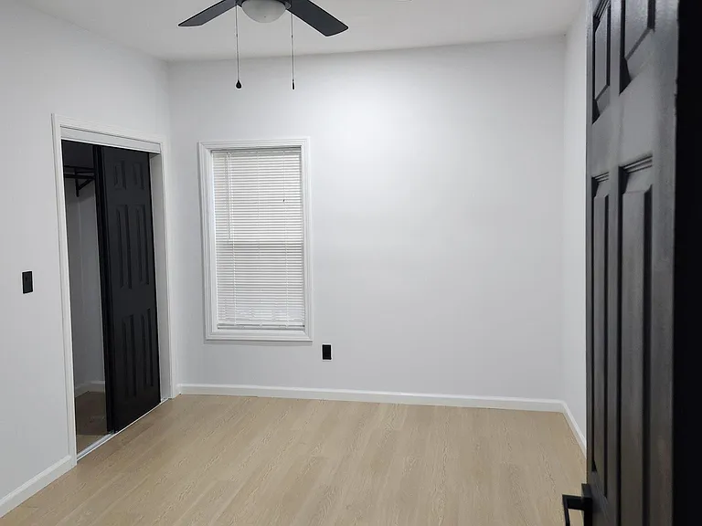 178 W Dr NW — Photo 7
