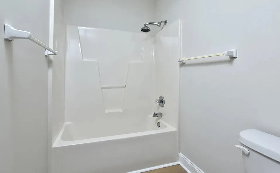3 bed, 1550 sqft, $2,500 — Photo 2