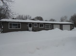 1911 Pleasant View Dr, Wisconsin Rapids, WI 54494