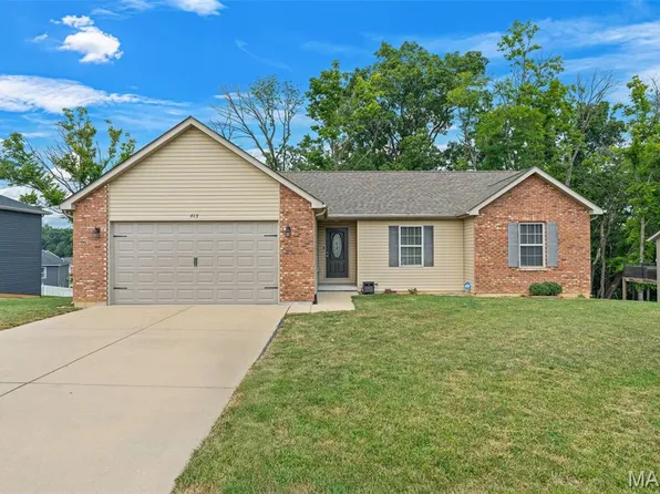 415 Watermill Dr, Washington, MO 63090