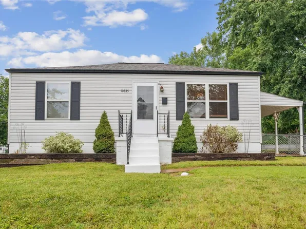 10835 Lee Ln, Saint Ann, MO 63074