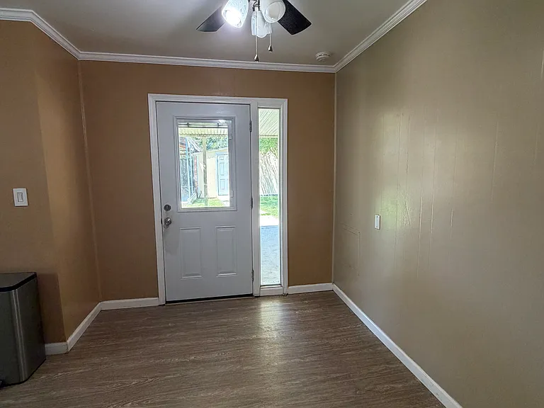 1591 N Delno Ave — Photo 17