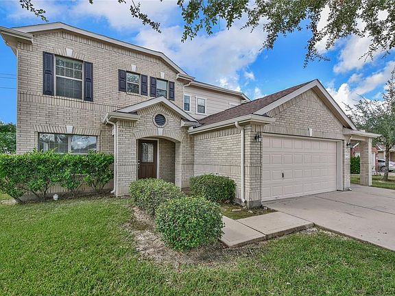 3rd image of 7119 Parkford Meadow Dr