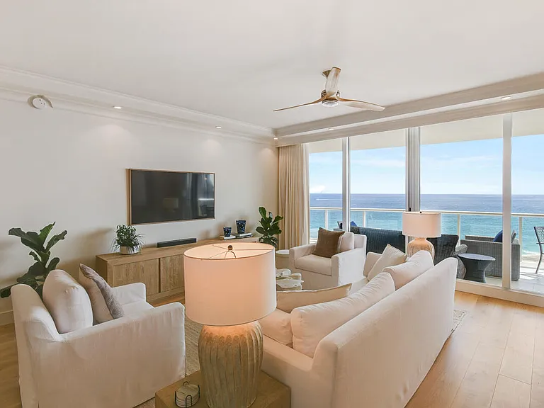 2700 N Ocean Dr #2003B — Photo 7