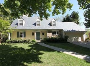 3509 Windsor Pl, Chevy Chase, MD 20815