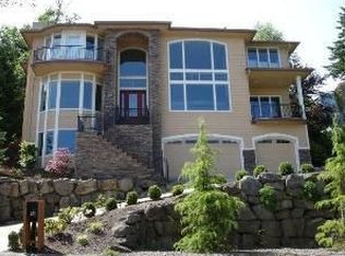 96 Garibaldi St, Lake Oswego, OR 97035