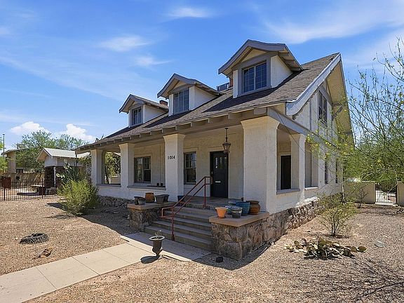 2nd image of 1004 N 6th Ave