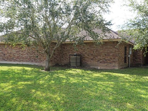 5th image of 905 Fruitdale Dr #1