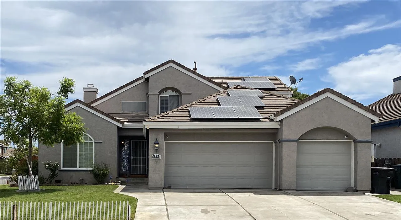2451 Del Mar Ct photo 1
