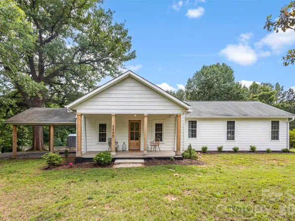 5990 S State Highway 9, Tryon, NC 28782