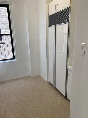 Rented by 220 West 98 Realty LLC | media 9