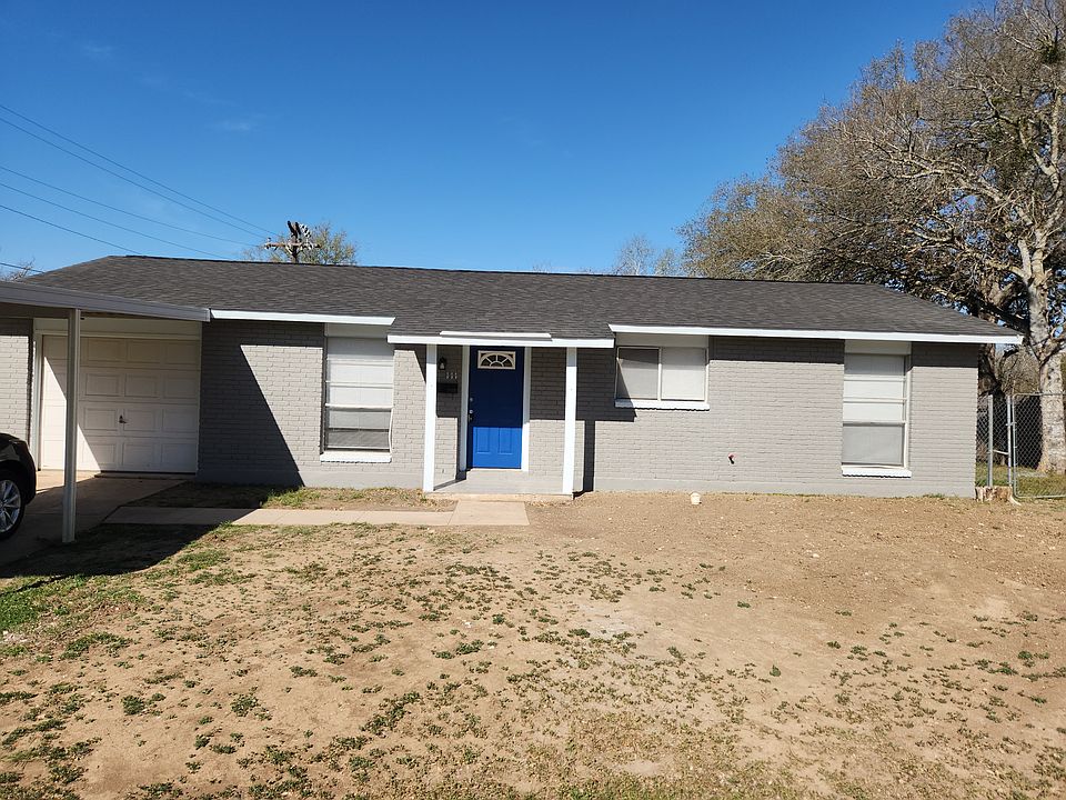 1st image of 111 Laurel Ln