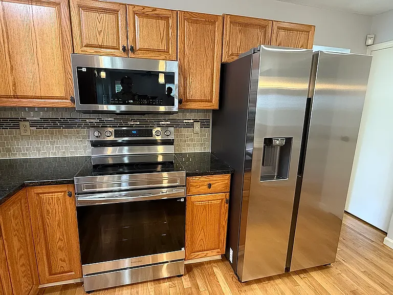 5990 Rings Rd — Photo 3