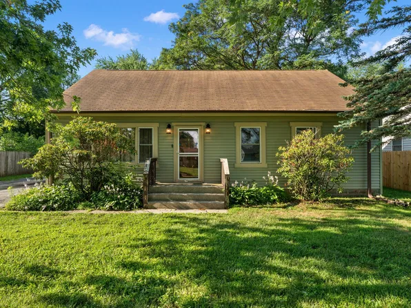 1713 E 46th Ave, Griffith, IN 46319