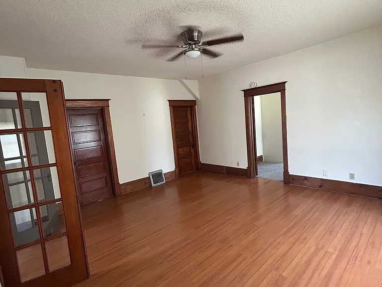 624 Beech St #1 — Photo 10
