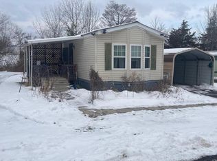 115 Pewter Ln, Cobleskill, NY 12043
