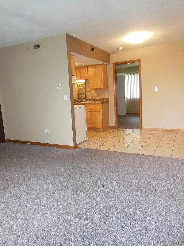 1 bed, 600 sqft, $895 — Photo 1