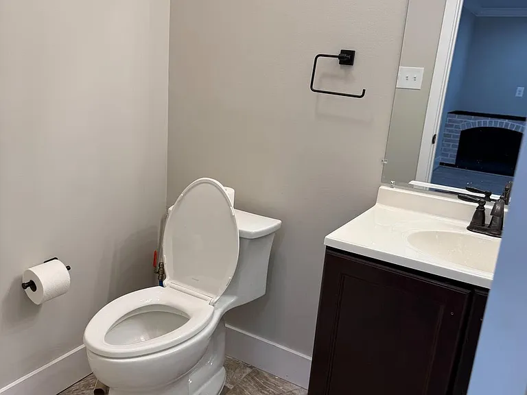 453 Walnut Dr — Photo 13