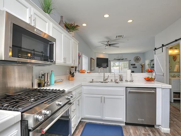 3rd image of 605 Central Ave #1