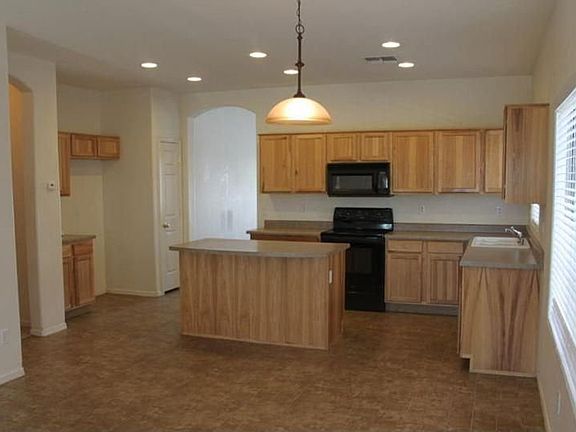 3rd image of 13942 N 146th Ln