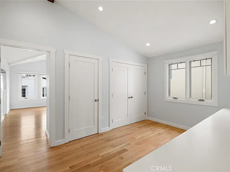 120 Morningside Dr — Photo 23