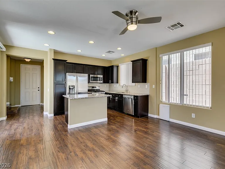 5928 Attavilla Dr — Photo 24