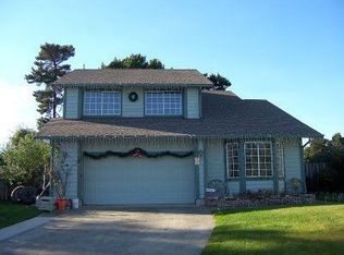 115 Cherrywood Ct, Crescent City, CA 95531