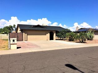 2214 W Sequoia Dr, Phoenix, AZ 85027