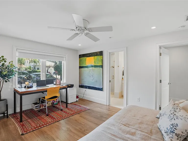 7830 SW 53rd Pl — Photo 36