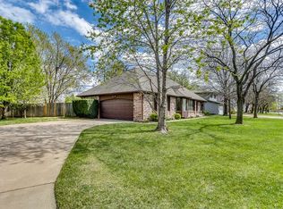 2328 N Winstead Cir, Wichita, KS 67226