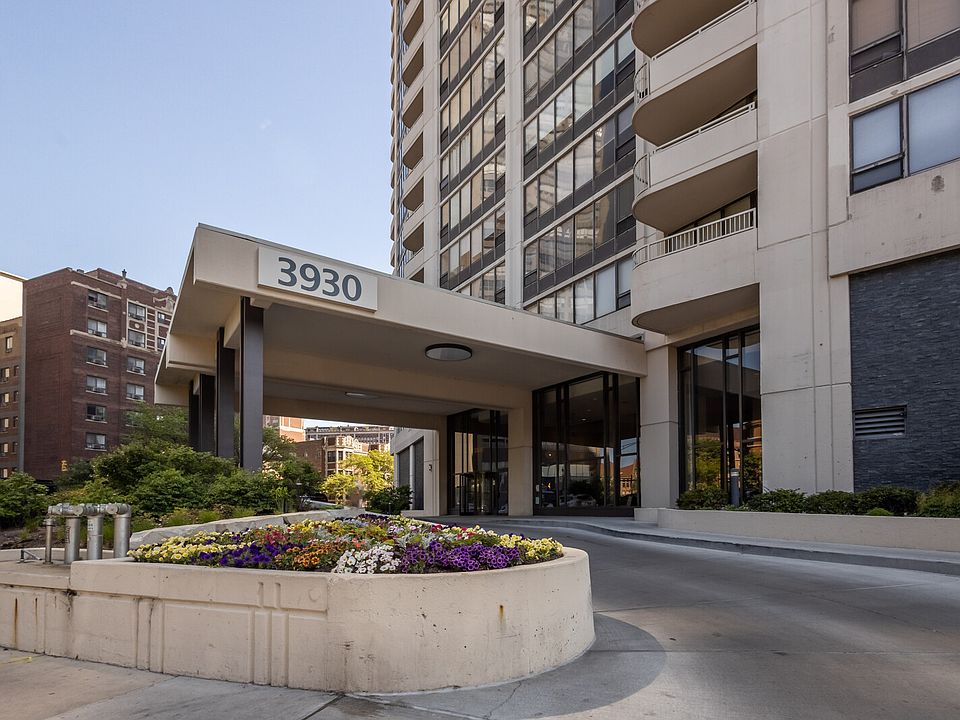 1st image of 3930 N Pine Grove Ave APT 2108