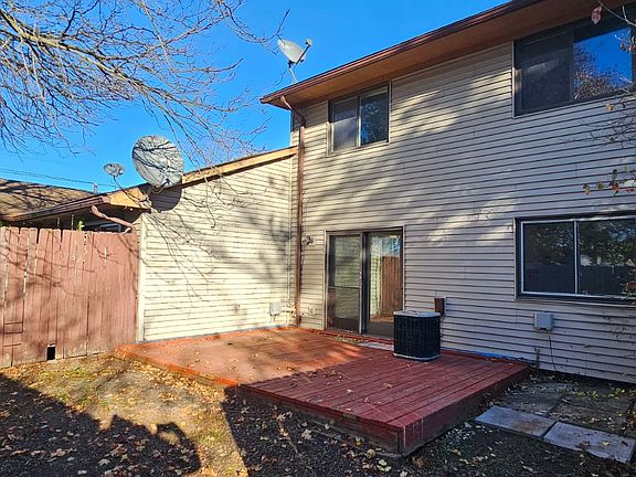 2nd image of 31575 Kingston Ct